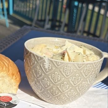 The Crow's Nest - Incredible seafood chowder - Seafood Near Me - Digby, Nova Scotia The Crow's Nest - Incredible seafood chowder - Seafood Near Me - Digby, Nova Scotia