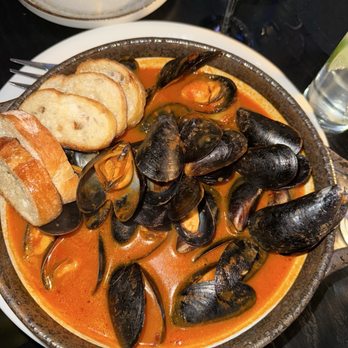 Serena Bistro and Lounge - Mussels - Seafood Near Me - Staten Island, New York Serena Bistro and Lounge - Mussels - Seafood Near Me - Staten Island, New York