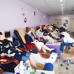 Crystal Nails & Spa