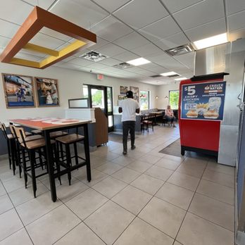 White Castle - Burgers Near Me - Farmington Hills, Michigan White Castle - Burgers Near Me - Farmington Hills, Michigan