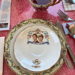 Love love love my tea set!