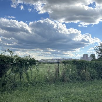 Gravelly Point - Next to Regan airport - Parks Near Me - Arlington, Virginia