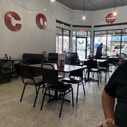 Twisted Goose - Dining room