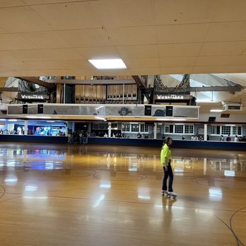 Oaks Amusement Park - The rink - Skating Rinks Near Me - Portland, Oregon Oaks Amusement Park - The rink - Skating Rinks Near Me - Portland, Oregon