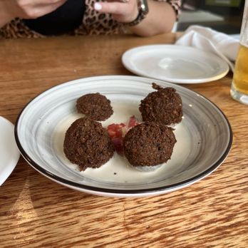 Sitti - Falafel with Vegetables** - Lebanese Near Me - Raleigh, North Carolina