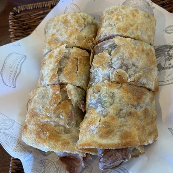 Seven Grams - Beef Roll 6pcs - Chinese Near Me - Tustin, California Seven Grams - Beef Roll 6pcs - Chinese Near Me - Tustin, California