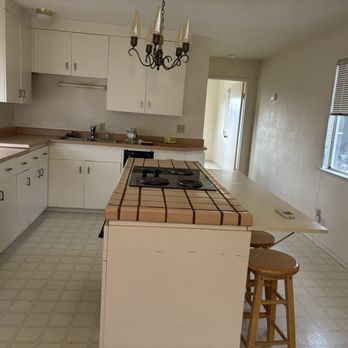 Redeemed Flooring & Home Improvement - Kitchen before - Flooring Near Me - Concord, California