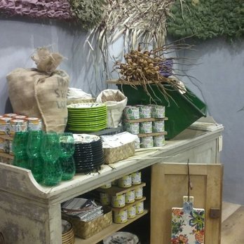 Anthropologie - Candles , home good items - Women's Clothing Near Me - Honolulu, Hawaii Anthropologie - Candles , home good items - Women's Clothing Near Me - Honolulu, Hawaii