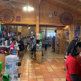 PistachioLand - Attraction Farms Near Me - Alamogordo, New Mexico