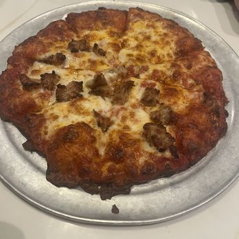 Toppers Pizza Place - Burnt cheese. Horrible pizza. - Pizza Near Me - Oxnard, California Toppers Pizza Place - Burnt cheese. Horrible pizza. - Pizza Near Me - Oxnard, California