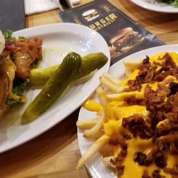 Burger District  - Burgers Near Me - Arlington, Virginia