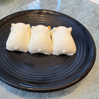 New Mandarin Seafood Restaurant - Dim Sum Near Me - Vancouver, British Columbia