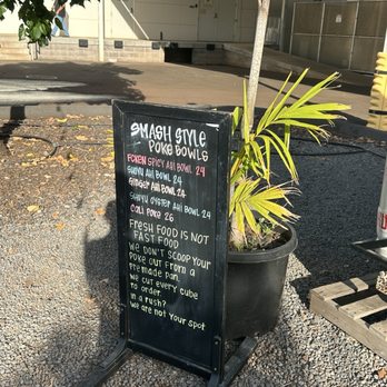 Smash Maui - Food Trucks Near Me - Lahaina, Hawaii