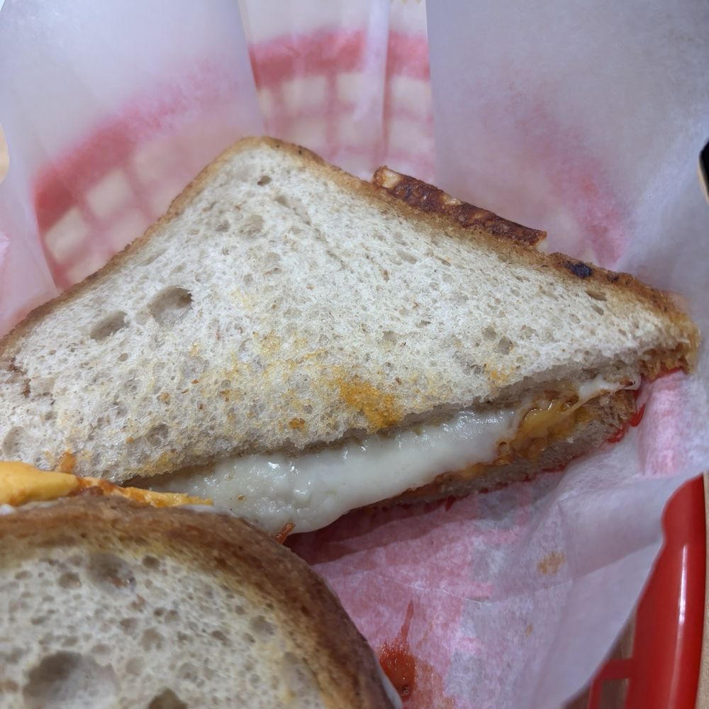 Nyla House - Really good grilled cheese - Cafes Near Me - Brooklyn, New York Nyla House - Really good grilled cheese - Cafes Near Me - Brooklyn, New York