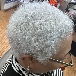E & G Salon