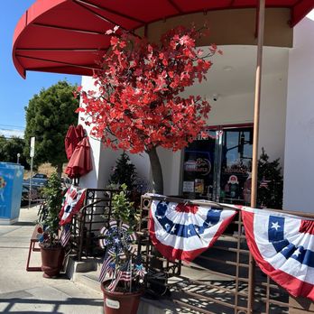Red Maple - Cafes Near Me - Los Angeles, California Red Maple - Cafes Near Me - Los Angeles, California