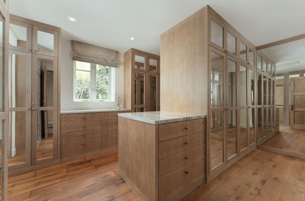 Slide of Level Contractor