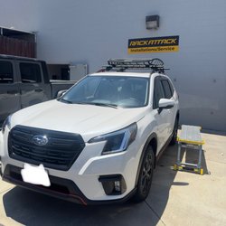 Rack Attack - Thule Canyon XT Basket w/Thule Evo crossbars
