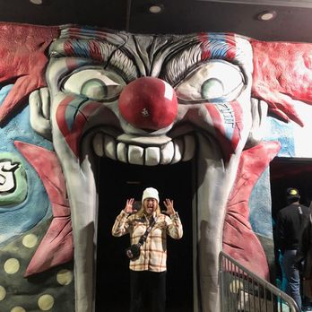 Land of Illusion - Killer Klown Entrance! - Amusement Parks Near Me - Middletown, Ohio Land of Illusion - Killer Klown Entrance! - Amusement Parks Near Me - Middletown, Ohio