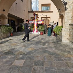 Encino Banquet and Garden - The entrance