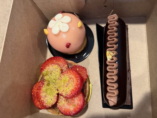 Artisserie Fine Bakery - Lake Oswego by null