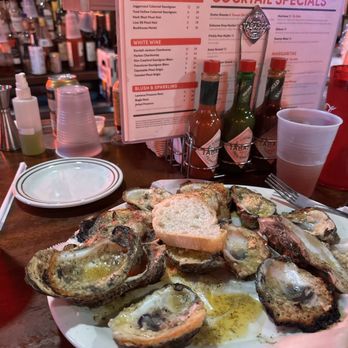 Acme Oyster House - Grilled oysters - Seafood Near Me - New Orleans, Louisiana Acme Oyster House - Grilled oysters - Seafood Near Me - New Orleans, Louisiana