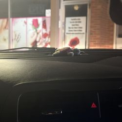 Top Nail Spa - Closed way before 6:30