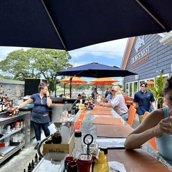 Crows Nest - Outside patio - Seafood Near Me - Warwick, Rhode Island