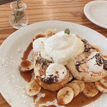 Cream Pot - S'mores banana pancakes - Breakfast & Brunch Near Me - Honolulu, Hawaii Cream Pot - S'mores banana pancakes - Breakfast & Brunch Near Me - Honolulu, Hawaii