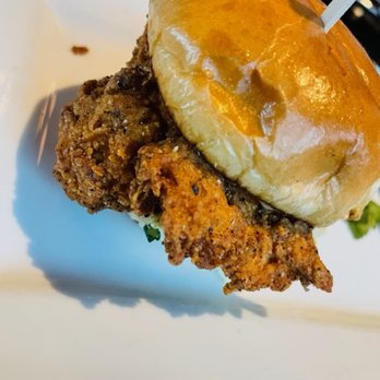 Thirsty Lion - Chicken Sliders - American Near Me - The Colony, Texas Thirsty Lion - Chicken Sliders - American Near Me - The Colony, Texas