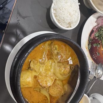 Phnom Penh - Chicken curry w rice - Cambodian Near Me - Vancouver, British Columbia Phnom Penh - Chicken curry w rice - Cambodian Near Me - Vancouver, British Columbia