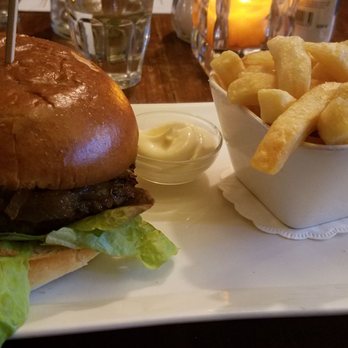 Spanjer en van Twist - Great burgers! - Gastropubs Near Me - Amsterdam, New Hampshire Spanjer en van Twist - Great burgers! - Gastropubs Near Me - Amsterdam, New Hampshire