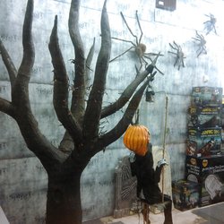 Spirit Halloween