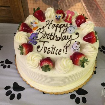 Mia's Bakery - Strawberry shortcake Cake.... so delicious, there wasn't any left. - Bakeries Near Me - Brooklyn, New York Mia's Bakery - Strawberry shortcake Cake.... so delicious, there wasn't any left. - Bakeries Near Me - Brooklyn, New York