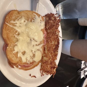 Russell's - Croque Monsieur Sandwich - American Near Me - Pasadena, California