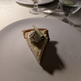 Traditional Key Lime Pie