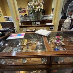 Casa Chapala - Front entrance counter