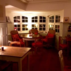 Café Augustenhöh - Der vordere Raum