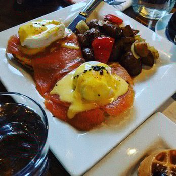 Stax Cafe - Smoked salmon eggs benedict - Breakfast & Brunch Near Me - Chicago, Illinois Stax Cafe - Smoked salmon eggs benedict - Breakfast & Brunch Near Me - Chicago, Illinois