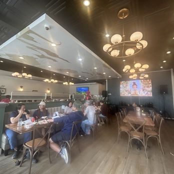 Petit Saigon Corner - Interior 9/27/26 - Vietnamese Near Me - Westminster, California