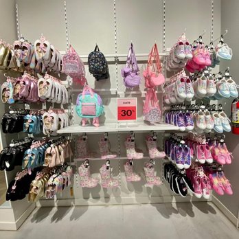 Ardene - Accessories Near Me - Kamloops, British Columbia
