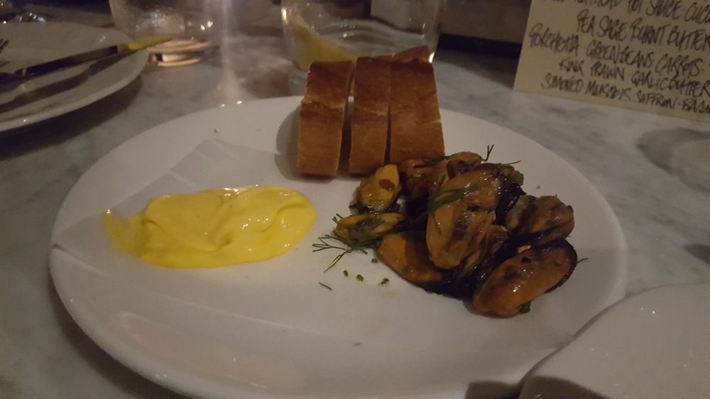 JOHNNY FISHBONE Wine Bars 185 Darlinghurst Rd, Darlinghurst New