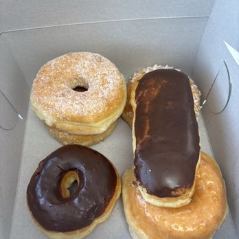 Donut Star - Donuts - Donuts Near Me - Colton, California Donut Star - Donuts - Donuts Near Me - Colton, California