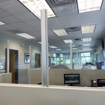 Lehigh Valley Hyundai - Empty office - Auto Repair Near Me - Emmaus, Pennsylvania Lehigh Valley Hyundai - Empty office - Auto Repair Near Me - Emmaus, Pennsylvania