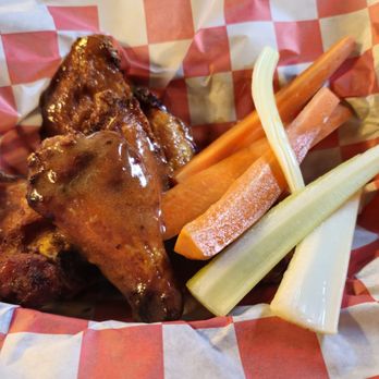 The Cube Inn - Spicy Guava Wings - Cuban Near Me - Tarrytown, New York