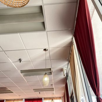 Thai E-San - Inside seating area - Thai Near Me - Corona, California Thai E-San - Inside seating area - Thai Near Me - Corona, California