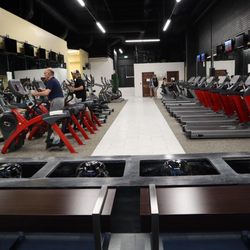 LUX Fitness