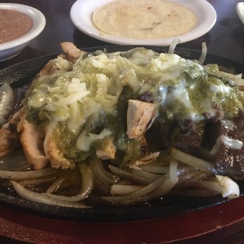 Mestizos - Fajitas with chipotle topping - Mexican Near Me - Conroe, Texas Mestizos - Fajitas with chipotle topping - Mexican Near Me - Conroe, Texas