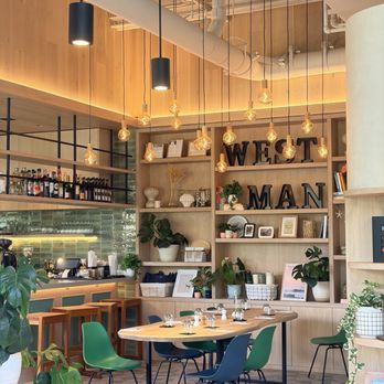 Westman Cafe - Cafes Near Me - Urban Honolulu, Hawaii