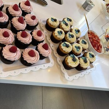 Love At First Bite - Cupcakes - Bakeries Near Me - Berkeley, California